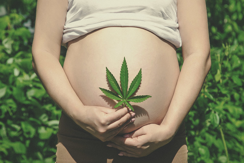  És perillós fumar marihuana durant l'embaràs?